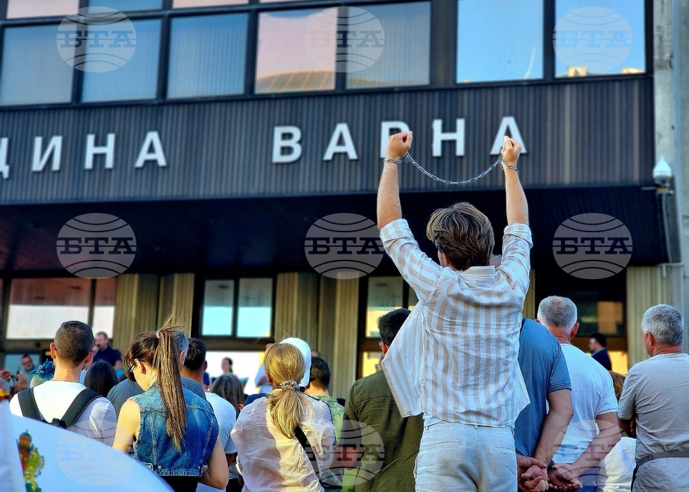Варна - протест в подкрепа на задържания кмет на града Благомир Коцев