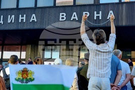 Варна - протест в подкрепа на задържания кмет на града Благомир Коцев