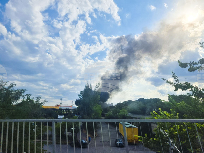 Муниции за около 5 милиона евро вероятно са повредени при пожар в оръжеен завод в Румъния