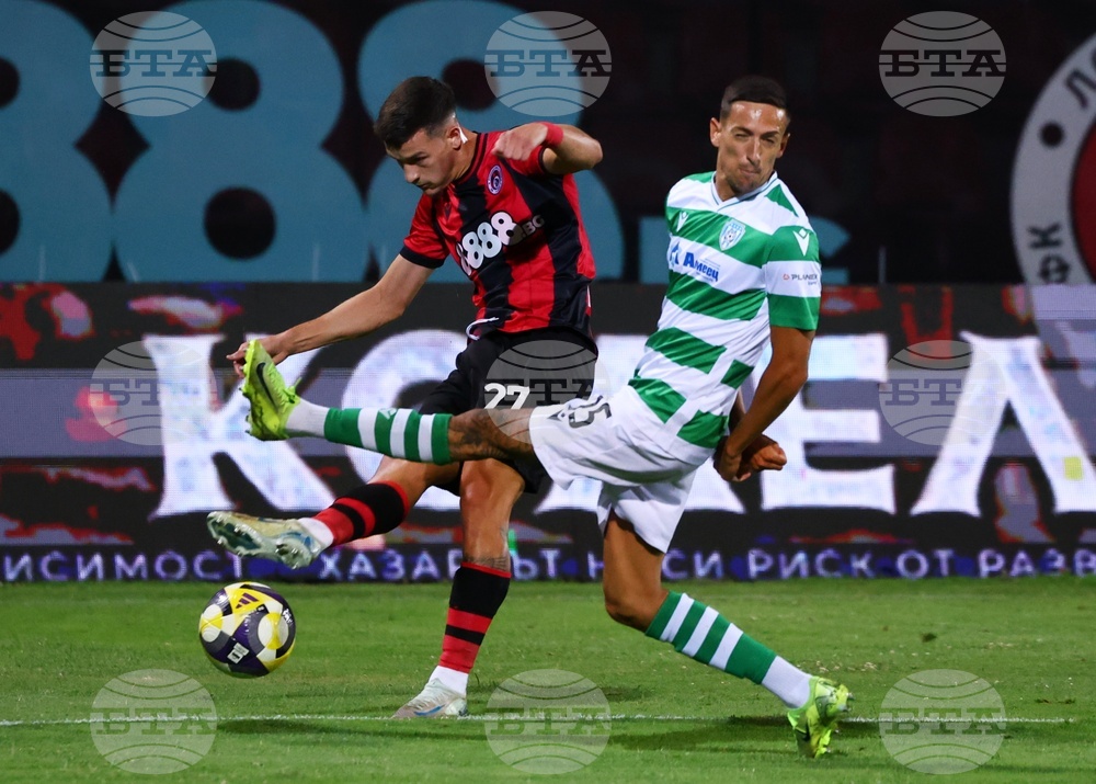 Локомотив София и Черно море завършиха при равенство при старта на Първа лига