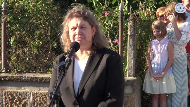 Днес Левски ни напомня за едно нещо, което понякога забравяме - че българите със собствените си сили могат да направят всичко, каза Наталия Киселова