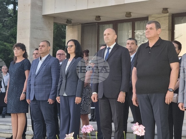 Левски - Румен Радев - заря-проверка - Васил Левски - годишнина