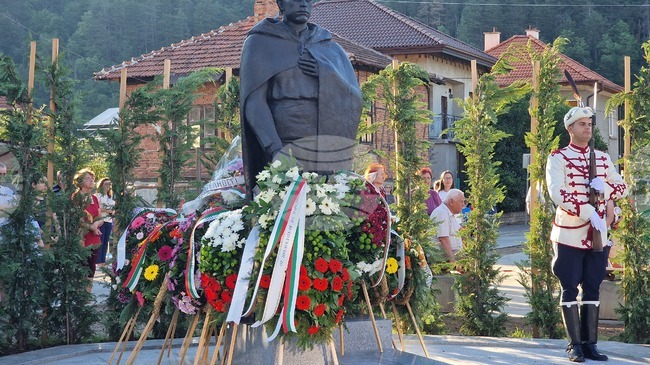Bulgaria Remembers National Hero Levski on 188th Birth Anniversary