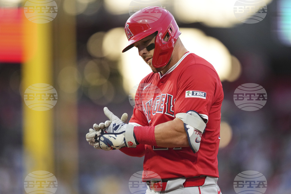 Angels Phillies Baseball