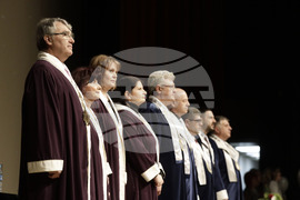 Медицински факултет към Медицинския университет - лекари - дипломи - връчване