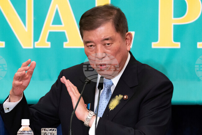 Екзитпол на изборите в Япония сочи, че ЛДП и "Комейто" губят мнозинството си, съобщи държавната телевизия