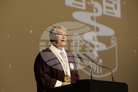 Медицински факултет към Медицинския университет - лекари - дипломи - връчване