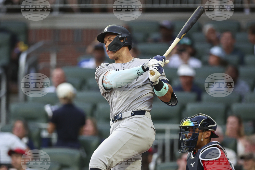 Yankees Braves Baseball