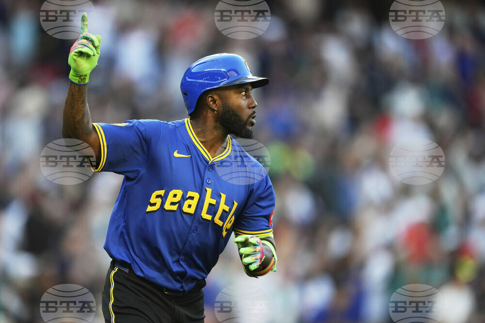 Astros Mariners Baseball
