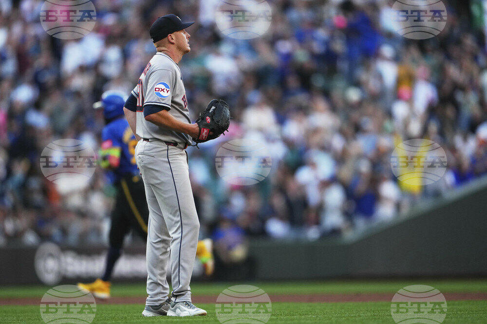 Astros Mariners Baseball