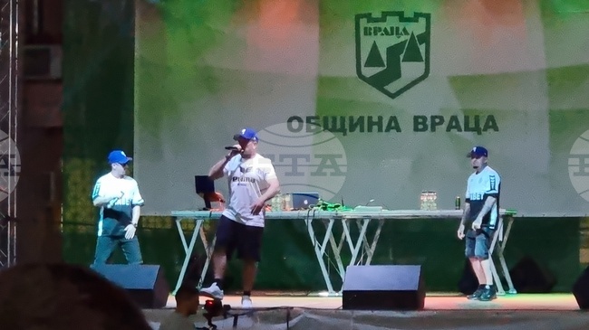 Английската поп група "Ийст 17" откри фестивала "Rewind Vratsa Festival 2025" 