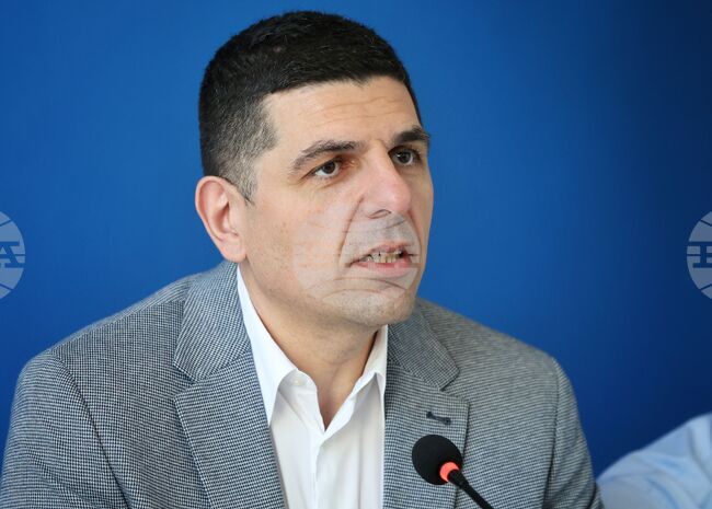 Ще искаме закриване на КПК, правовата държава все още е предизвикателство за нас, каза съпредседателят на "Да, България" Ивайло Мирчев 