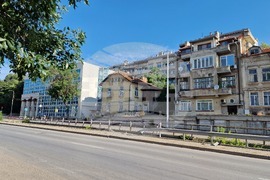 Шумен - автомобил - река Поройна