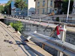 Шумен - автомобил - река Поройна