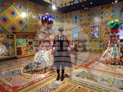 Италия - Рим - „Долче и Габана“ - мода - изложба