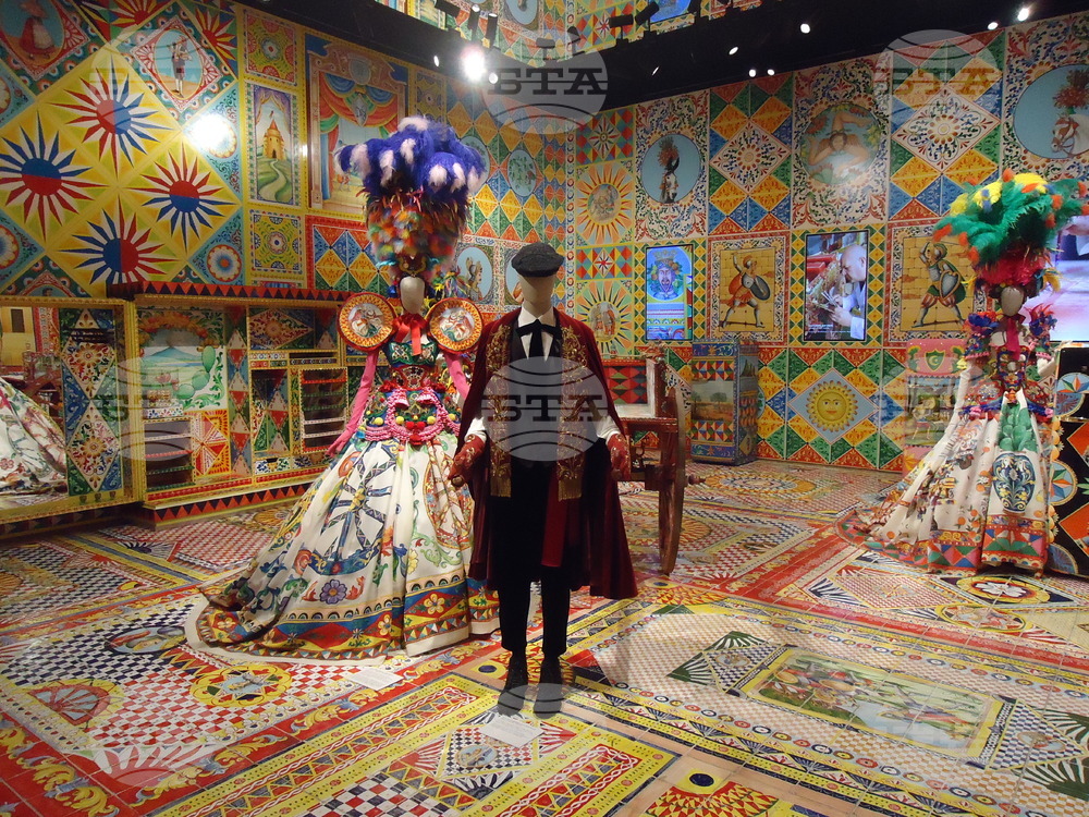 Италия - Рим - „Долче и Габана“ - мода - изложба