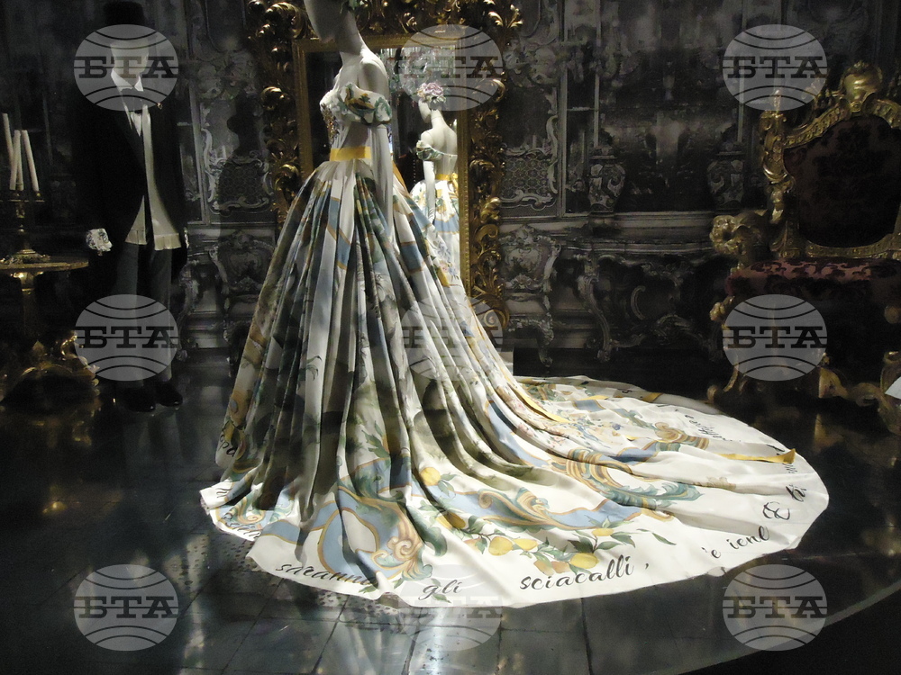 Италия - Рим - „Долче и Габана“ - мода - изложба