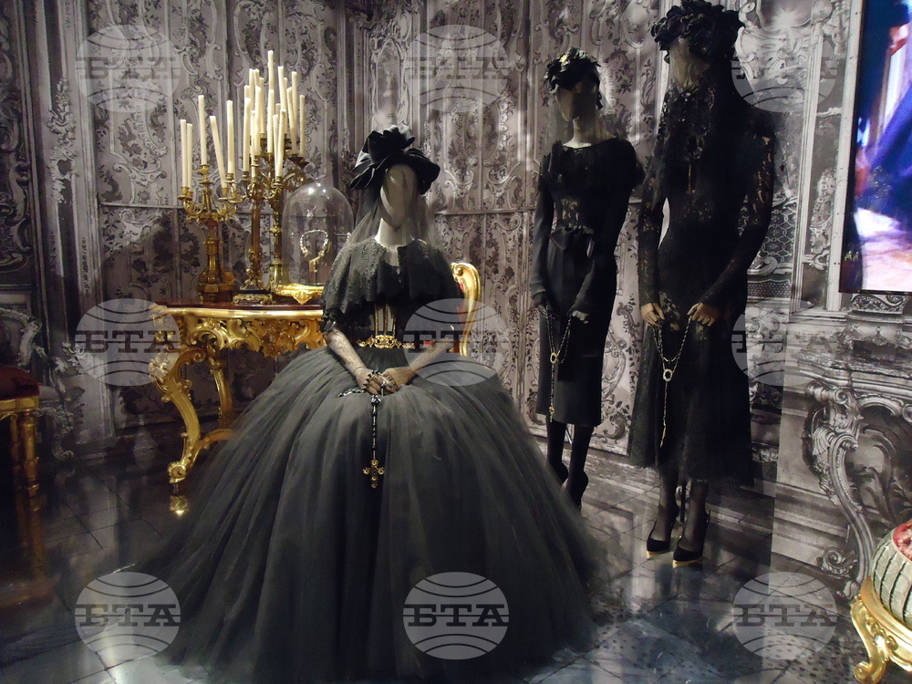 Италия - Рим - „Долче и Габана“ - мода - изложба