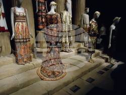 Италия - Рим - „Долче и Габана“ - мода - изложба