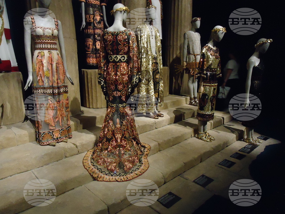 Италия - Рим - „Долче и Габана“ - мода - изложба