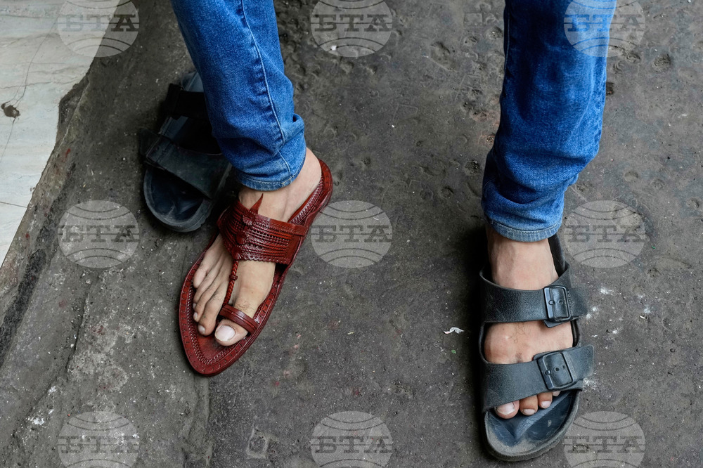 India Kolhapuri Sandals