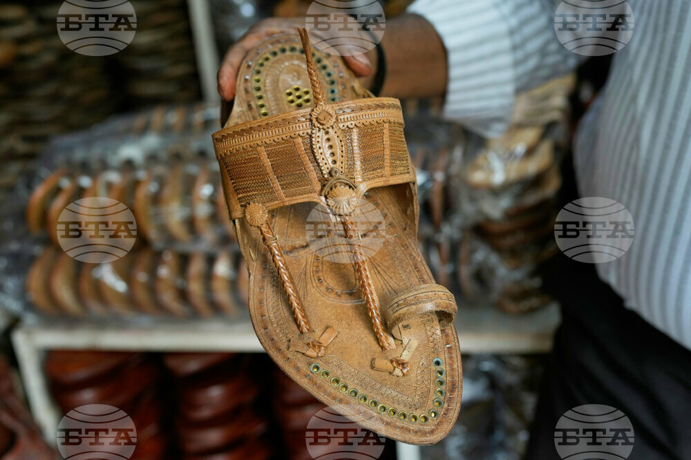 India Kolhapuri Sandals