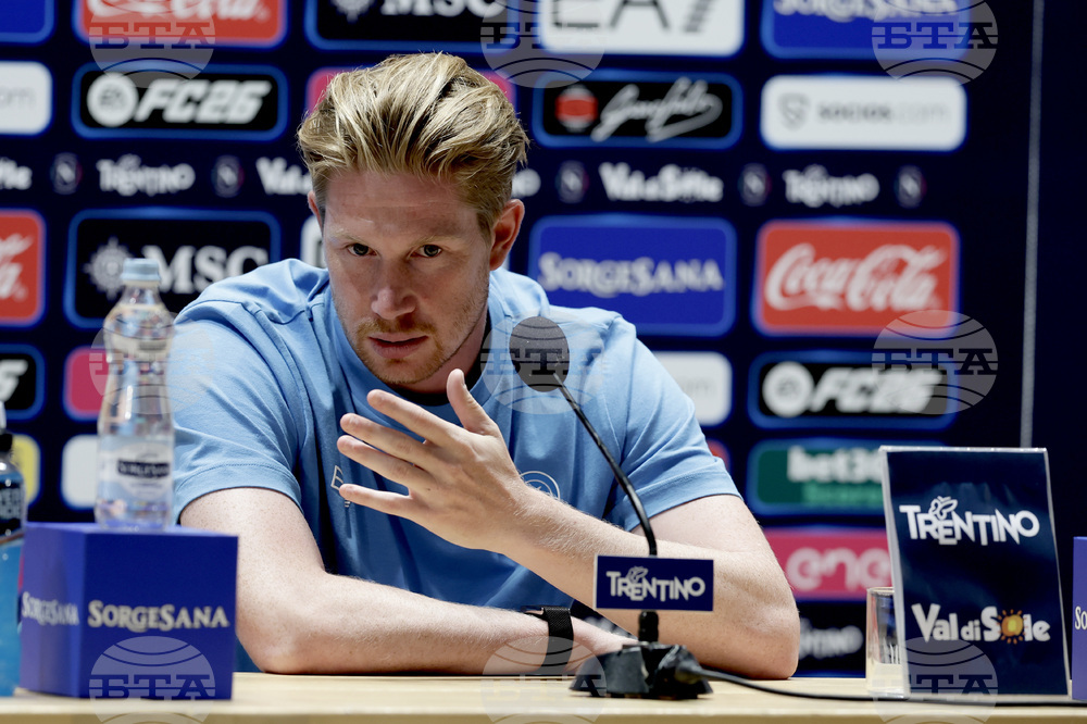 Italy Soccer De Bruyne