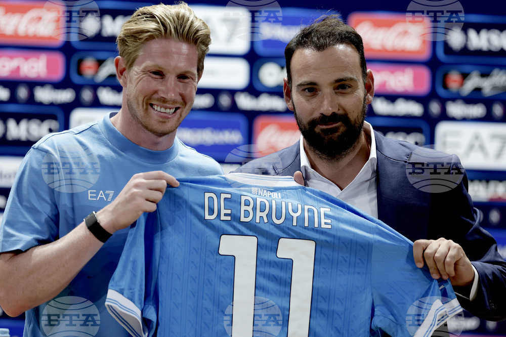 Italy Soccer De Bruyne