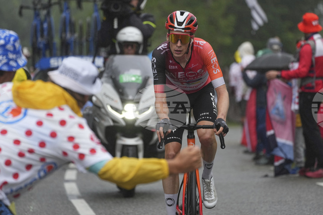 Със стокилометрова атака Таймен Аренсман спечели 14-ия етап от Обиколка на Франция 