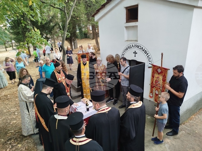 С литийно шествие и заупокойна молитва бяха отбелязани 148 години от Старозагорското клане