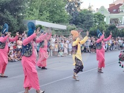 Велико Търново - Международен фолклорен фестивал - дефиле