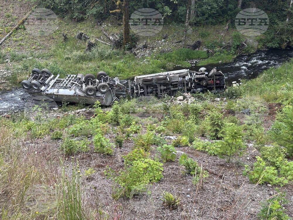 Fuel-Spill-Elwha-River