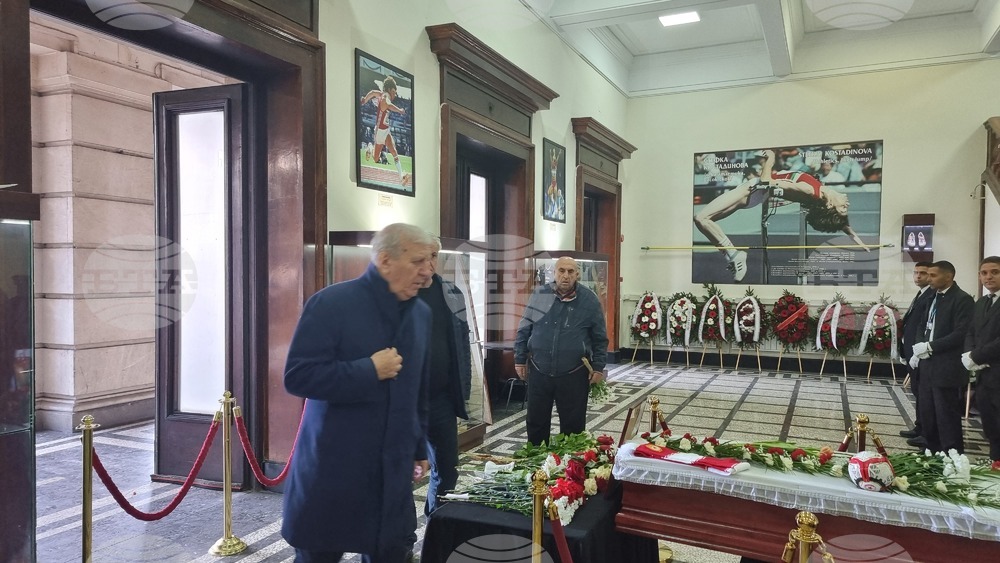 Александър Томов за Петър Жеков: "Велико име, дано бъде пример за излизане от кризата на целия футбол"