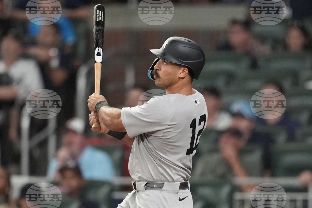 Yankees Braves Baseball