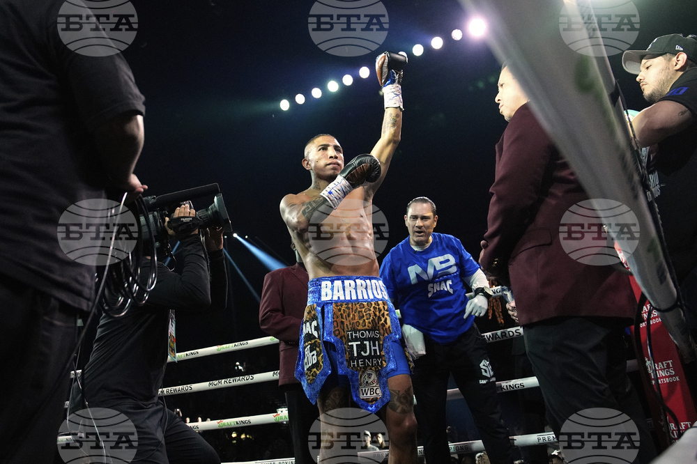 Pacquiao Barrios Boxing
