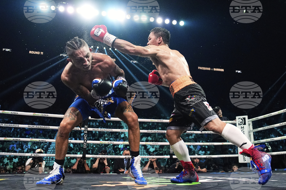 APTOPIX Pacquiao Barrios Boxing