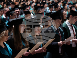 Румен Радев - среща с випуск 2022 г. на Медицинския факултет към Медицински университет-София