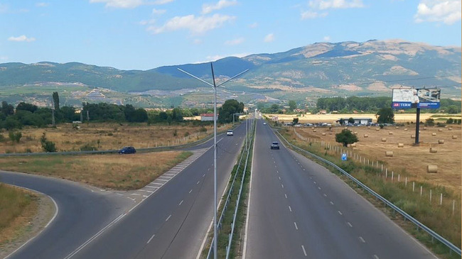 АПИ: ОПУ-Кюстендил изпълни всички дейности за възстановяване на осветлението и обезопасяването на път I-6 в района на Ябълково