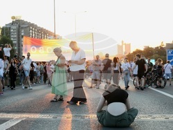 Сърбия - протестиращи - мост "Газела" - блокада