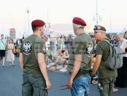 Сърбия - протестиращи - мост "Газела" - блокада