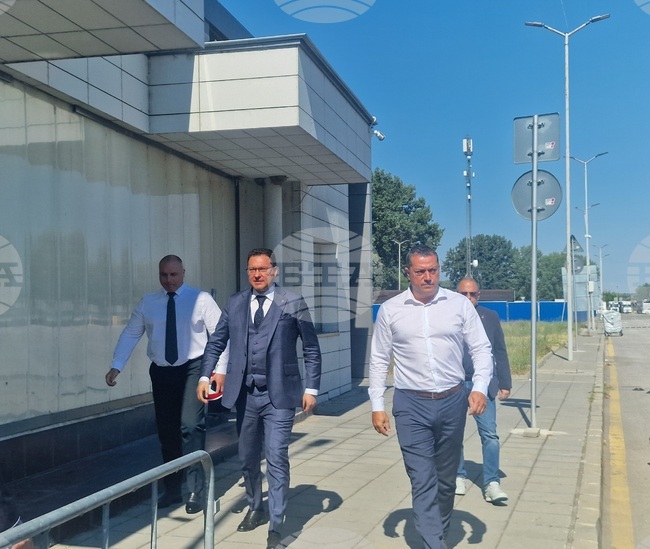 Контролът по пътищата ще става все по-сериозен, каза вътрешният министър Даниел Митов