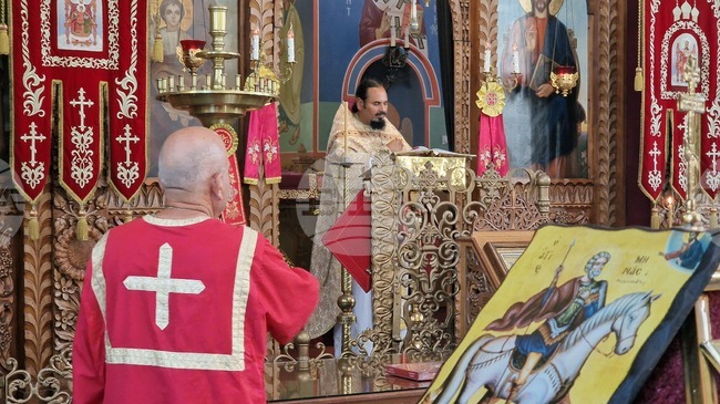 Шумен - храм "Свети Три Светители" - св. пророк Илия