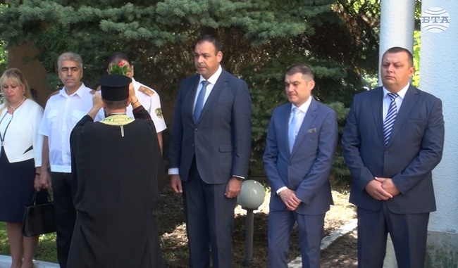 Повече от 8500 служители на Главна дирекция „Пожарна безопасност и защита на населението“ празнуват своя патронен празник