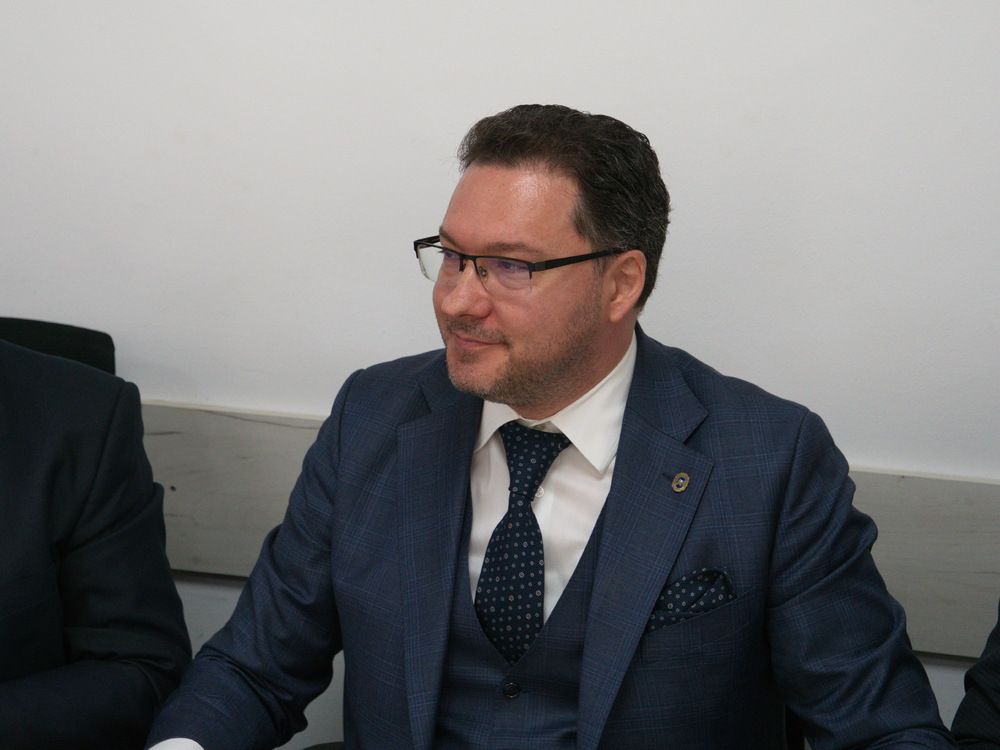 Министър Митов: Рекордното количество заловен кокаин е резултат от координираните действия на институциите