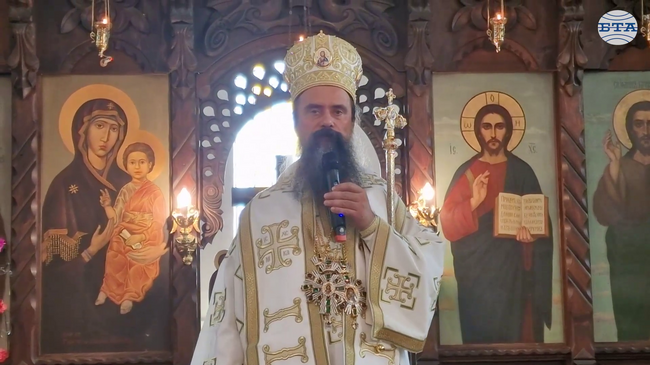 Свети пророк Илия ни показва колко тясна е връзката между начина на живот на хората и събитията в природата, каза патриарх Даниил в Перник