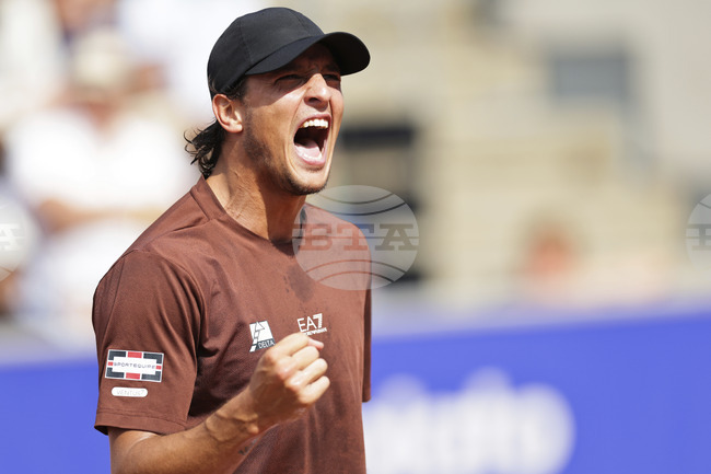 Лучано Дардери и Карлос Табернер достигнаха до финала на тенис турнира в Умаг