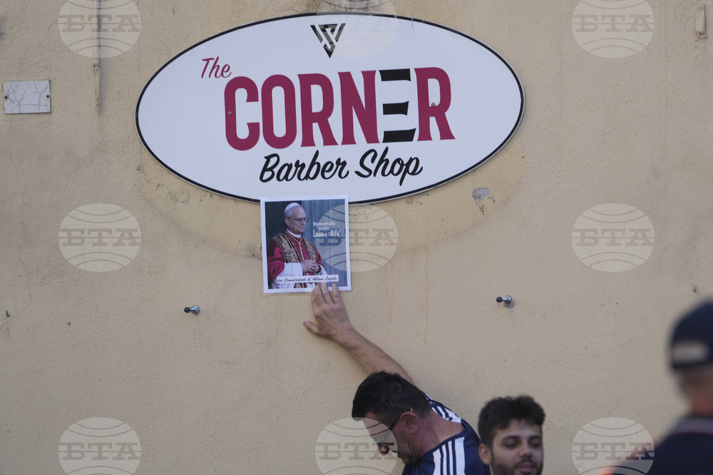 CORRECTION Italy Pope