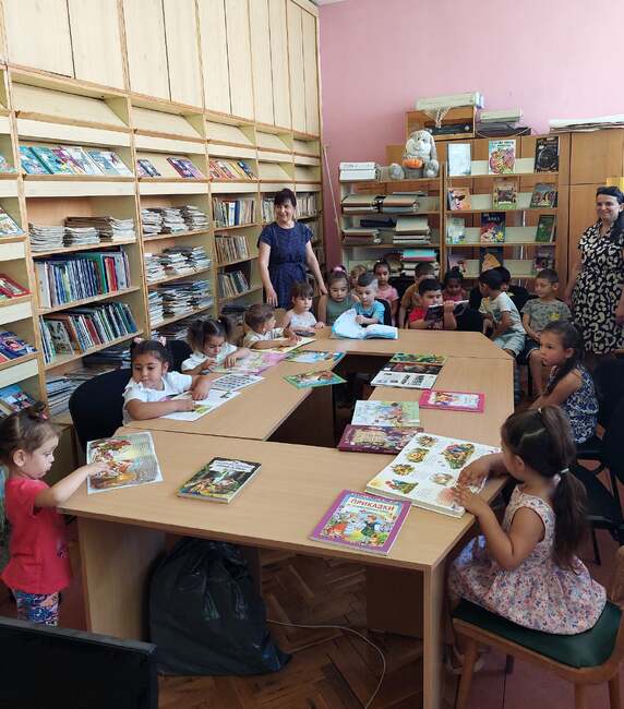 Близо 340 деца и ученици са ангажирани в дейности по проект за приобщаващо и интеркултурно образование, реализиран от Община Исперих