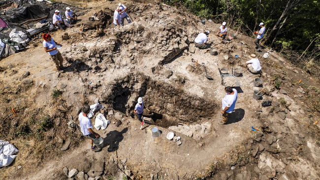 Национален исторически музей: Уникална триъгълна кула от III век е разкрита в крепостта Кокалянски Урвич