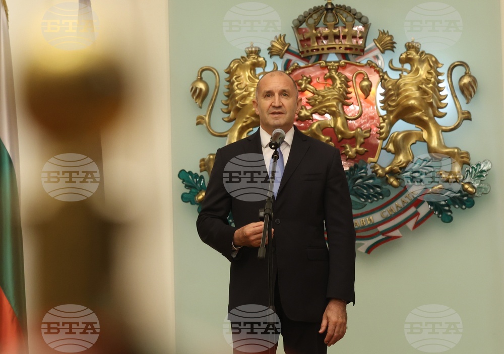 Румен Радев - Иван Иванов и Александър Василев - награждаване
